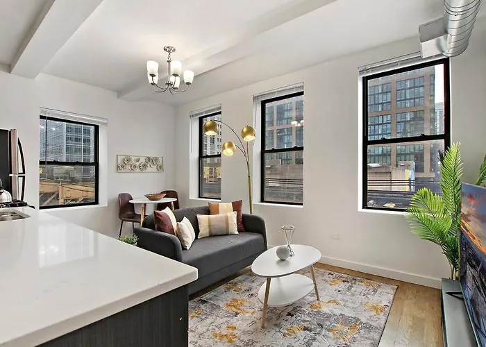 1br Modern Luxe With In-unit Laundry - 204 Rep Chicago